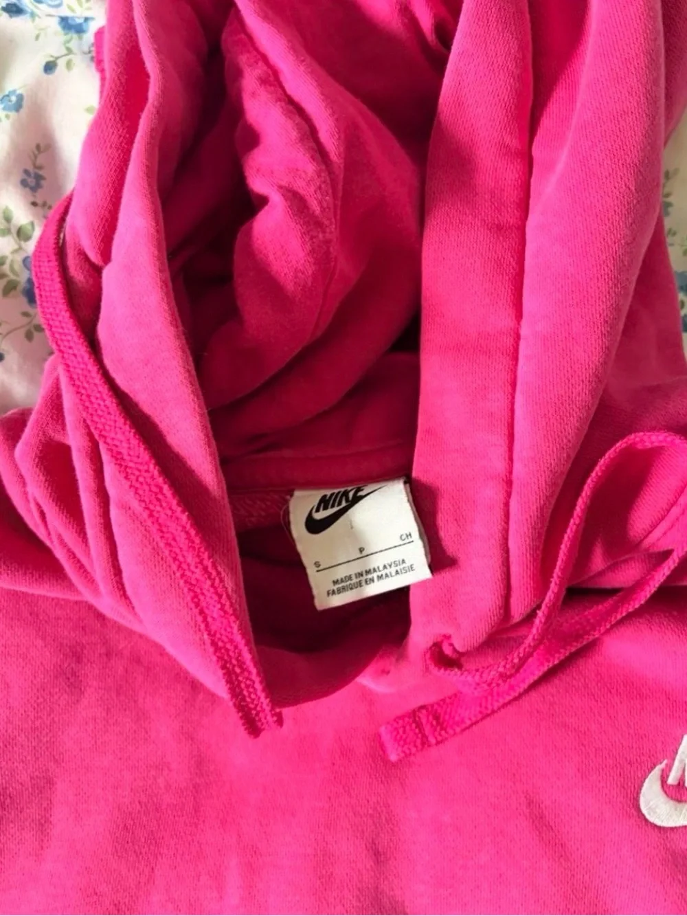 Nike Women's Hot Pink Hoodie Sweatshirt